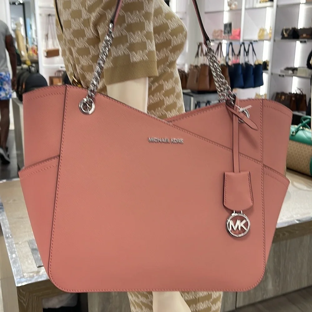 MICHAEL KORS
Jet Set Large X Chain Saffiano Leather Shoulder Tote HandBag
NWT - Picture 5 of 16